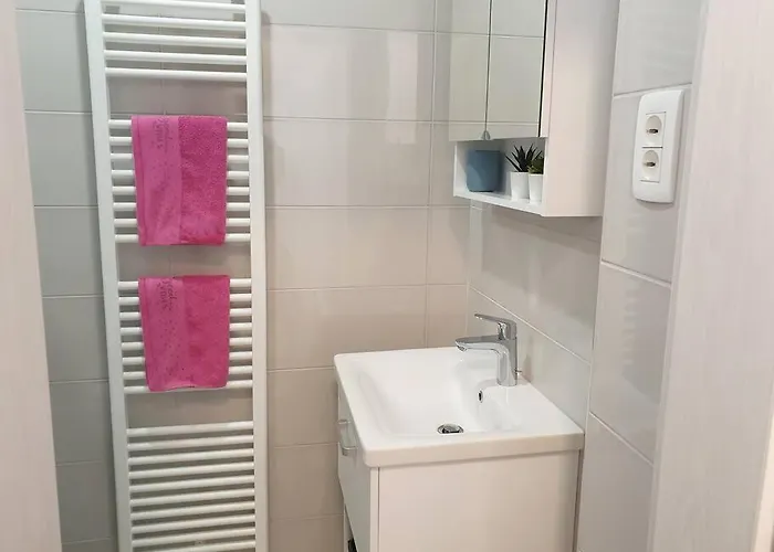 Happy Vibes Apartment, Charming & With Free Parking * ليوبليانا